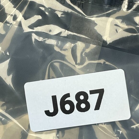 NWOB Adidas Women's 6 Cloudfoam Adilette Comfort Slides Black White Stripe - Picture 7 of 7